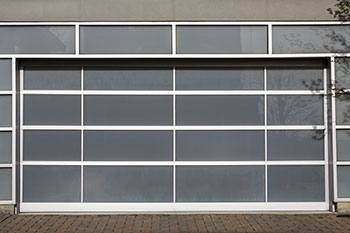 Selecting Glass Garage Doors
